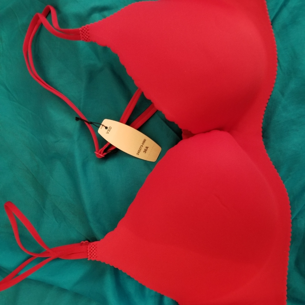 Victoria's Secret  36A